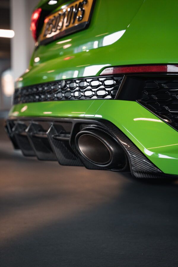 carbon fibre diffuser